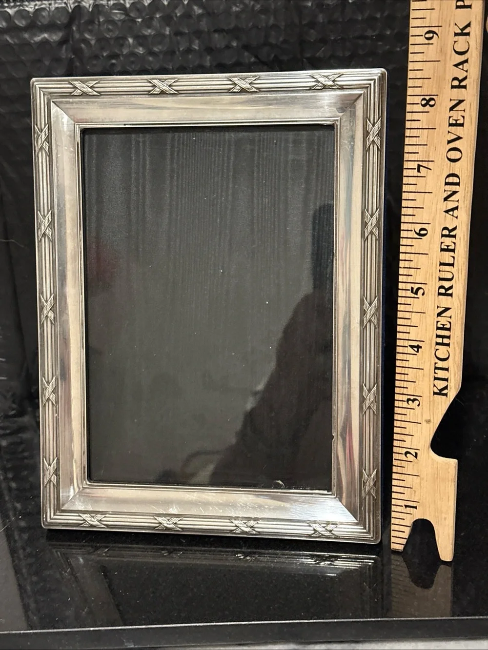 Sterling silver criss cross design border picture frame 5x7” photo velvet back